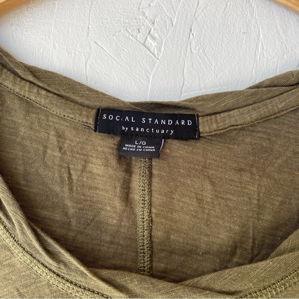 Social Standard by Sanctuary tee shirt Large - Picture 3 of 7